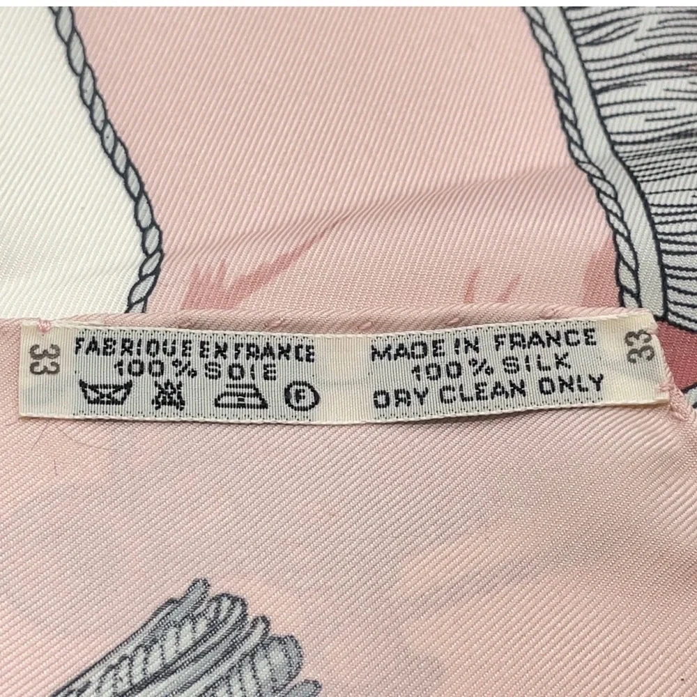 HERMES Vintage Carre 90 Silk Pink “Vue du Carrosse de la Galere la Reale Scarf - Picture 10 of 13
